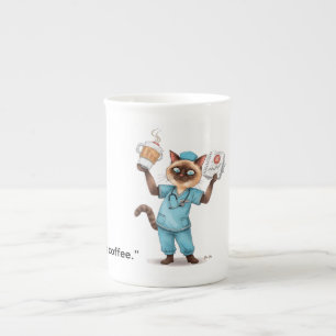 Tasse En Porcelaine Infirmière ayant une pause café