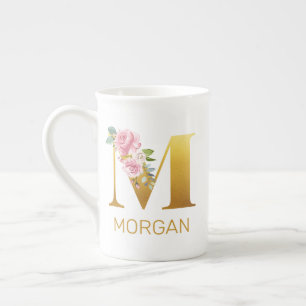 Tasse En Porcelaine Monogramme floral personnalisé avec initiale du no