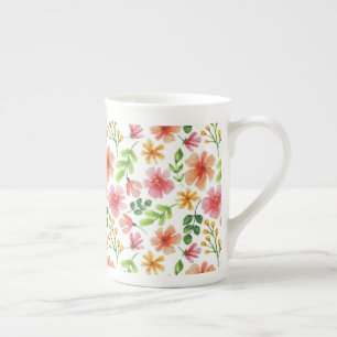 Tasse En Porcelaine Motif de fleurs roses à l'aquarelle
