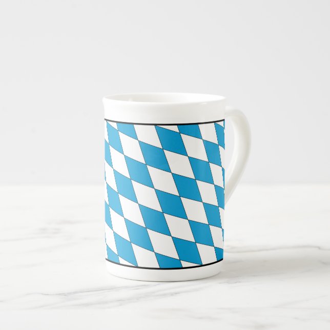 Tasse En Porcelaine Motif médiéval de Bavière Blanche de Lozenges (Devant droit)