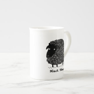 Tasse En Porcelaine Mouton noir avec texte personnalisé