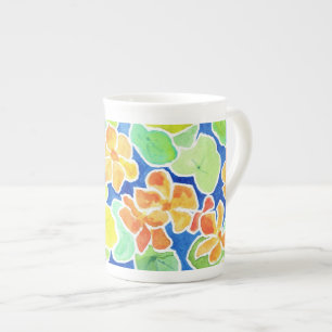 Tasse En Porcelaine Nasturtiums de couleurs vives Fleurs sur bleu