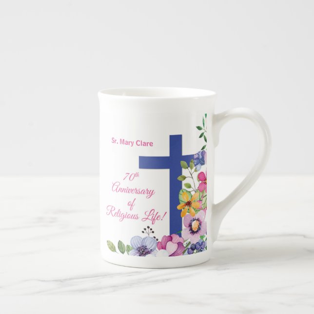Tasse En Porcelaine Personnaliser, 70e anniversaire Nun vie religieuse (Droite)