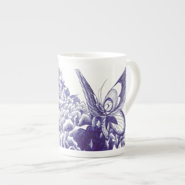 Tasse En Porcelaine Pivoine "de baiser de papillon" (Devant droit)