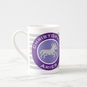 Tasse En Porcelaine Signe du zodiaque Bélier avec le nom du propriétai