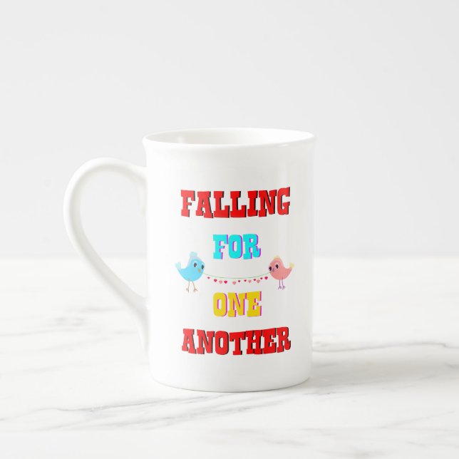 Tasse En Porcelaine Tomber l'un l'autre oiseau couple amour Valentine (Gauche)