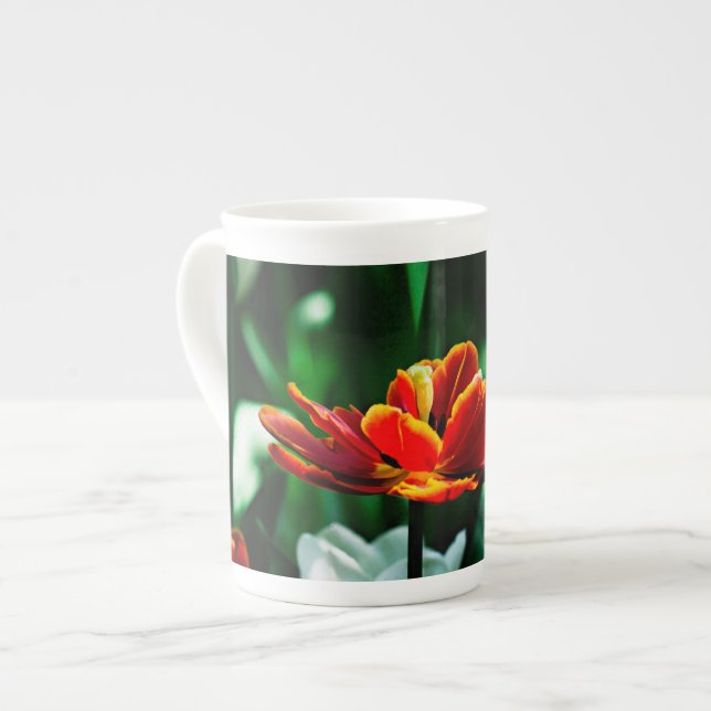 Tasse En Porcelaine Tulipe rouge - Sa Majesté le roi (Devant gauche)