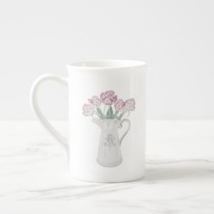 Tasse En Porcelaine Tulipes dans un pichet en céramique