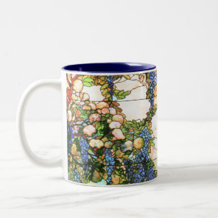 Tasse en verre souillé de Tiffany de glycines