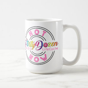 Tasse enorme chaude de FD maintenant