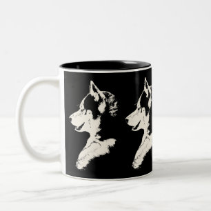 Tasse enrouée de chien de traîneau sibérien de