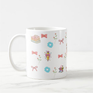 Tasse esthétique au motif floral pastel et livre