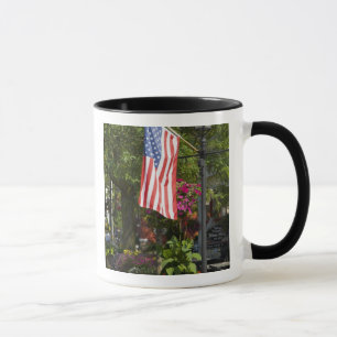 Tasse États-Unis, New York, Lewiston. Drapeau américain 