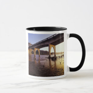 Tasse États-Unis, Oregon, Florence. Pont de Siuslaw et