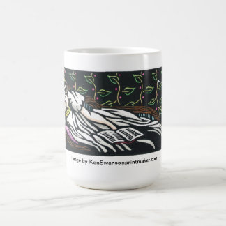 Tasse étendue de femme par Ken Swanson