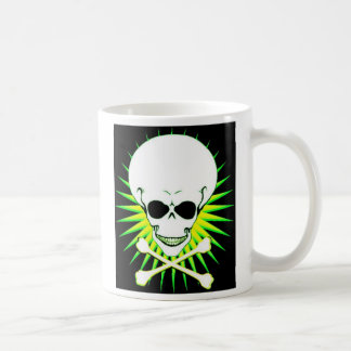 Tasse étrangère d'os croisés