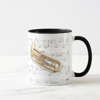 Tasse - euphonium avec la musique de feuille