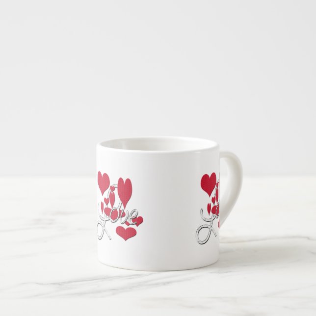 Tasse Expresso Coeurs d'amour rouges (Devant droit)