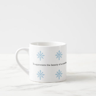 Tasse Expresso Décor de maison de citation d'Aristote pour l'hive