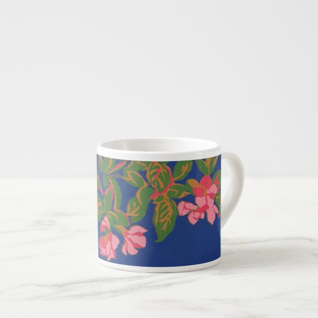 Tasse Expresso Fleurs japonica rose sur bleu profond (Devant droit)