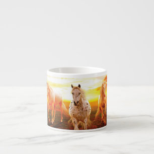 Tasse Expresso Horses at sunset throw pillow
