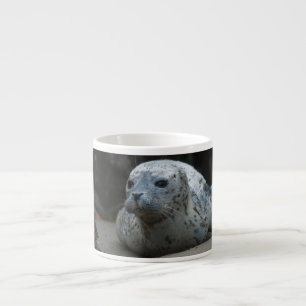 Tasse Expresso Joint de port mignon de bébé recherchant sur la