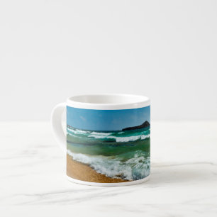 Tasse Expresso Plage de sable doré Chia, Sardaigne Italie mer agi