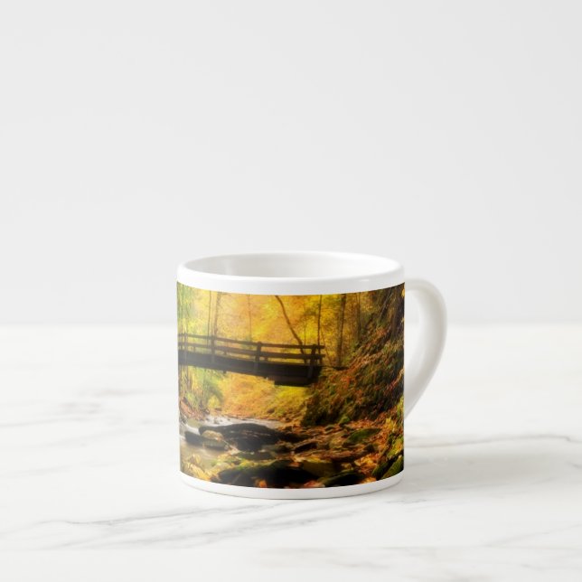 Tasse Expresso Pont en bois et crique dans l'automne (Devant droit)