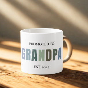 Tasse Expresso Promu à Grand-père EST 2025   Nouveau grand-père