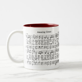 tasse extraordinaire de grâce