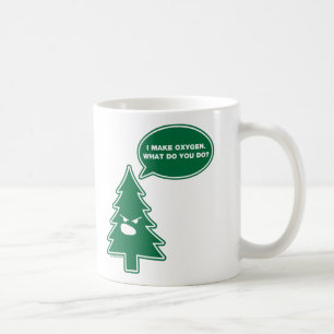 Tasse fâchée d'arbre