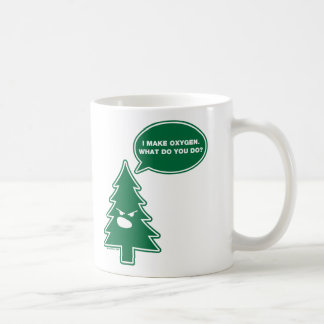 Tasse fâchée d'arbre