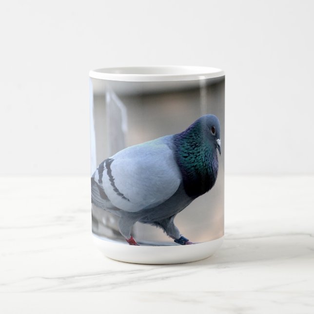 Tasse fière de pigeon voyageur (Centre)