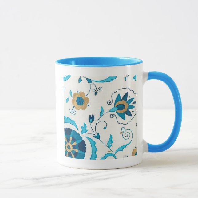Tasse Fleurs Indigo dorées avec Arrière - plan blanc (Droite)