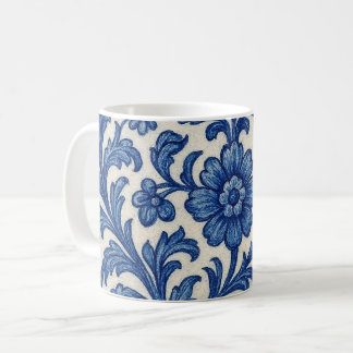 Tasse florale bleue.