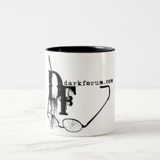 Tasse foncée de forum