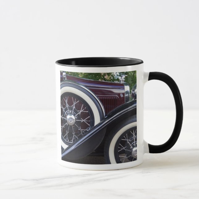 Tasse Ford 1930 une voiture classique (Droite)