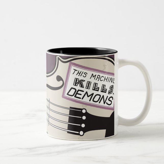 Tasse gauchère du violon du MOIS de blanchisserie (Droit)