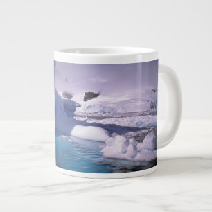 Tasse Géante Antarctique. Sévices de l'Antarctique 2