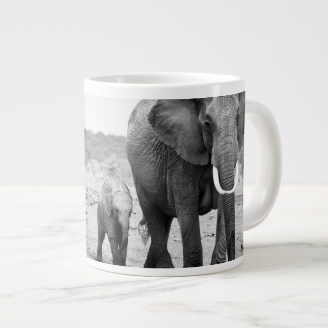 Tasse Géante Eléphant et calcaire africains| Kenya, Afrique (Devant droit)