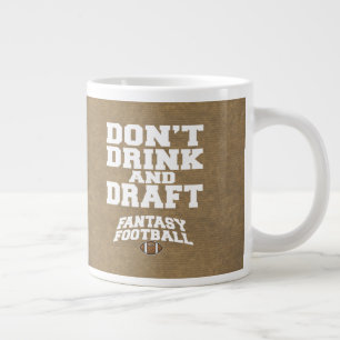 Tasse Géante Football d'Imaginaire ne buvez pas et bavardage - 