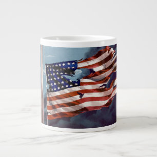 Tasse Géante Fumée tombée mais pas oubliée et drapeau déchiré