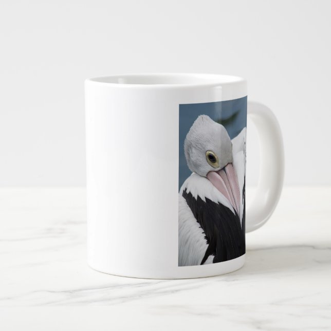 Tasse Géante Gros plan pélican australien (Devant droit)