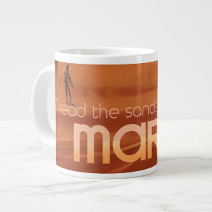 Tasse Géante Illustration vintage de vacances sur Mars de scien