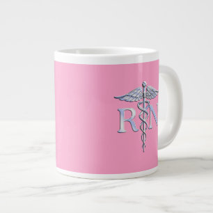 Tasse Géante Infirmière inscrite RN Caduceus sur Décor rose cla