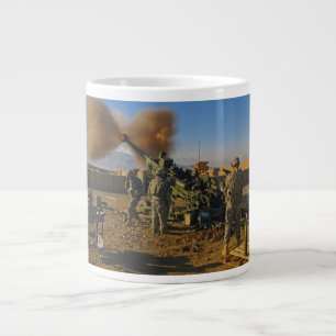 Tasse Géante Obusier tracté Afghanistan 2009 de la lumière M7