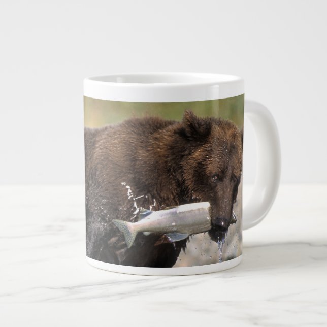 Tasse Géante ours Brown, grizzli, avec prises saumons, (Devant droit)