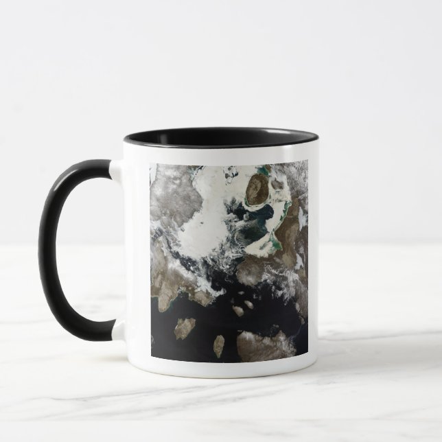 Tasse Glaces de mer et sédiments visibles au Nunavut, Ca (Gauche)