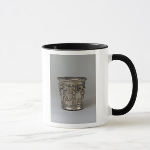 Tasse Gobelet de relief avec des squelettes tenant des