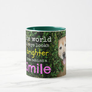 Tasse Golden retriever derrière un sourire